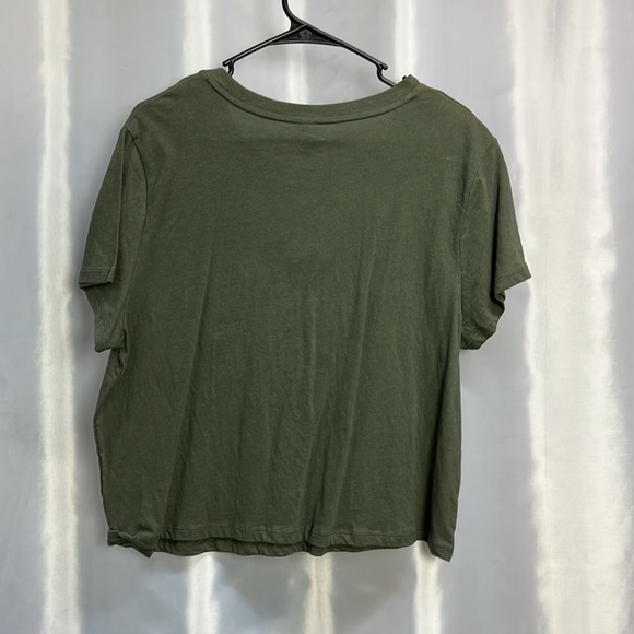 Wild fable women’s short sleeve top - Picture 2 of 4